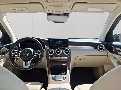 Used 2022 Mercedes-Benz GLC 300 4MATIC w/ Driver Assistance Package image 24