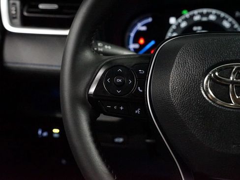 Certified 2025 Toyota RAV4 XSE AWD/4WD image 14