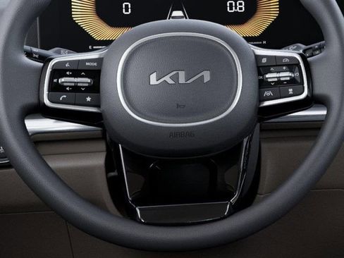 New 2026 Kia Carnival LX FWD image 22