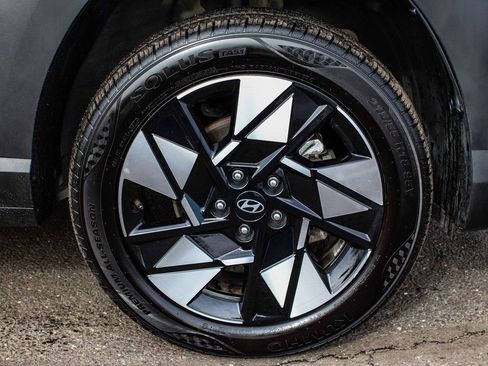 Used 2025 Hyundai Kona SEL AWD/4WD image 7