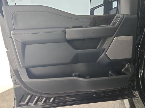 Used 2024 Ford F250 Lariat image 28