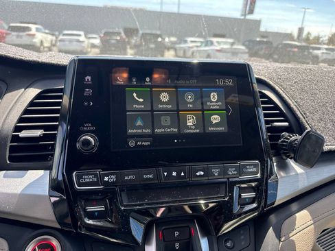 Used 2020 Honda Odyssey EX image 15