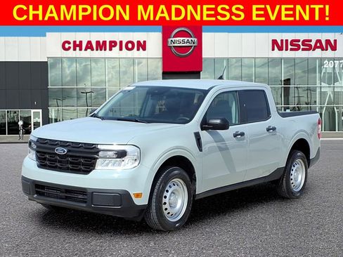 Used 2024 Ford Maverick XL image 3