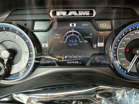 Used 2021 RAM 1500 Limited w/ Night Edition AWD/4WD image 17