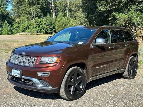 Used 2014 Jeep Grand Cherokee Summit AWD/4WD image 4