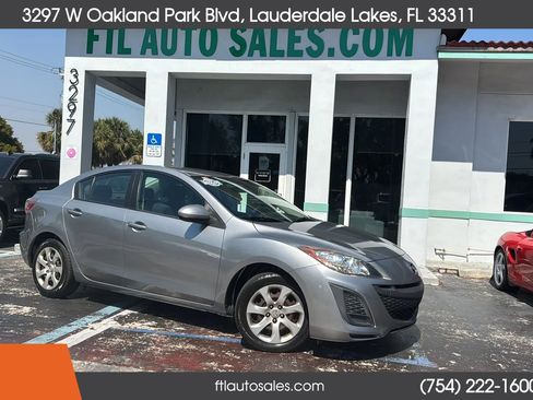 Used 2011 MAZDA MAZDA3 i Sport image 2