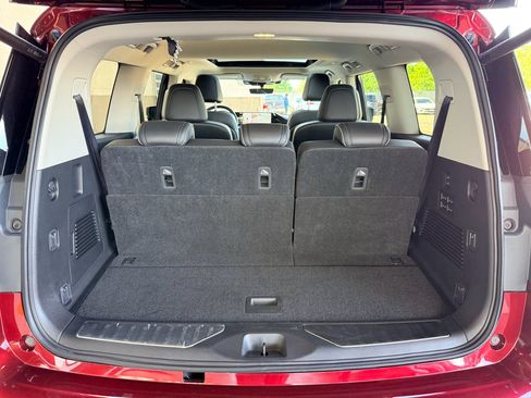 Used 2025 INFINITI QX80 Luxe RWD image 33