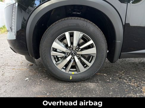 New 2026 Nissan Pathfinder SL AWD/4WD image 33