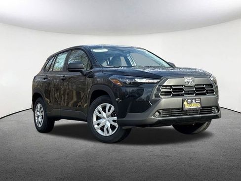 New 2026 Toyota Corolla Cross L image 2