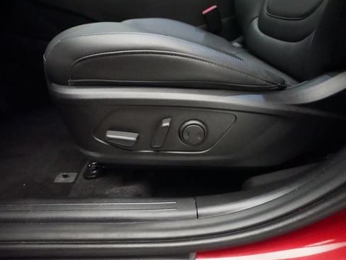 Used 2025 Hyundai Tucson SEL AWD/4WD image 29