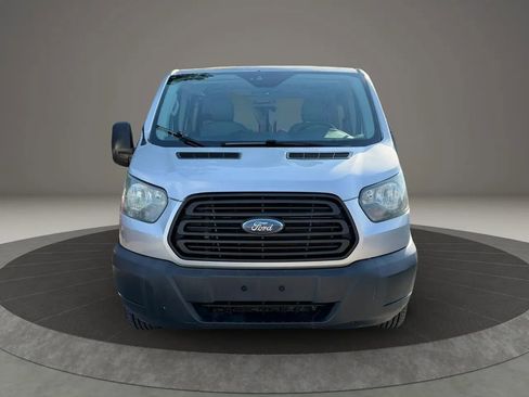 Used 2017 Ford Transit 150 130 Low Roof RWD image 2