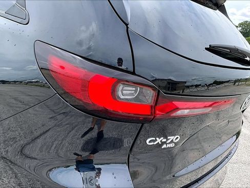 Used 2025 MAZDA CX-70 3.3 Turbo w/ Preferred Package AWD/4WD image 27