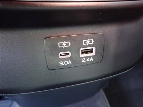 Certified 2025 Subaru Outback Premium w/ Popular Package #1A image 11