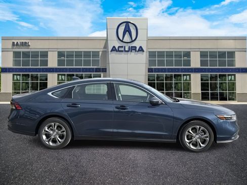 Used 2024 Honda Accord EX image 6