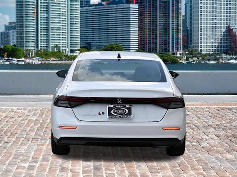New 2025 Honda Accord SE image 6