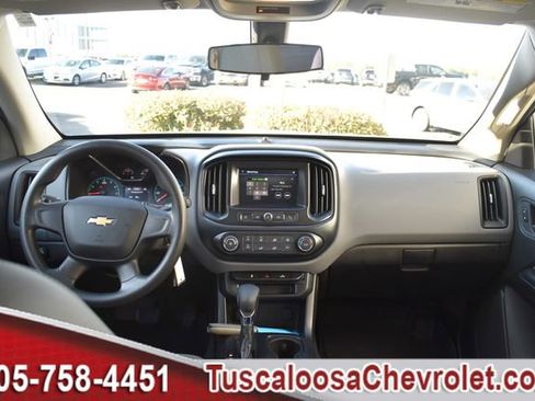 Used 2022 Chevrolet Colorado W/T image 3