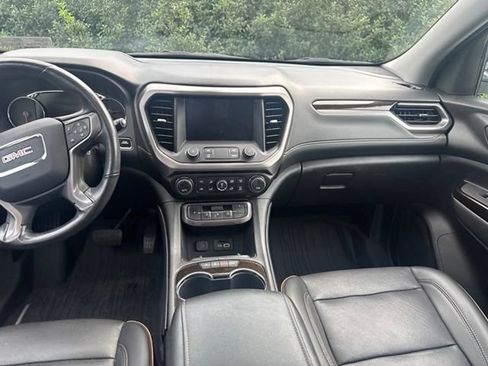 Used 2022 GMC Acadia AT4 w/ Technology Package AWD/4WD image 15