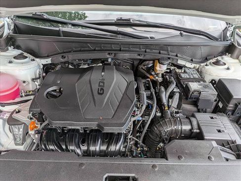 Certified 2024 Hyundai Tucson SEL FWD image 10