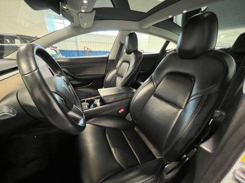 Used 2019 Tesla Model 3 RWD image 21
