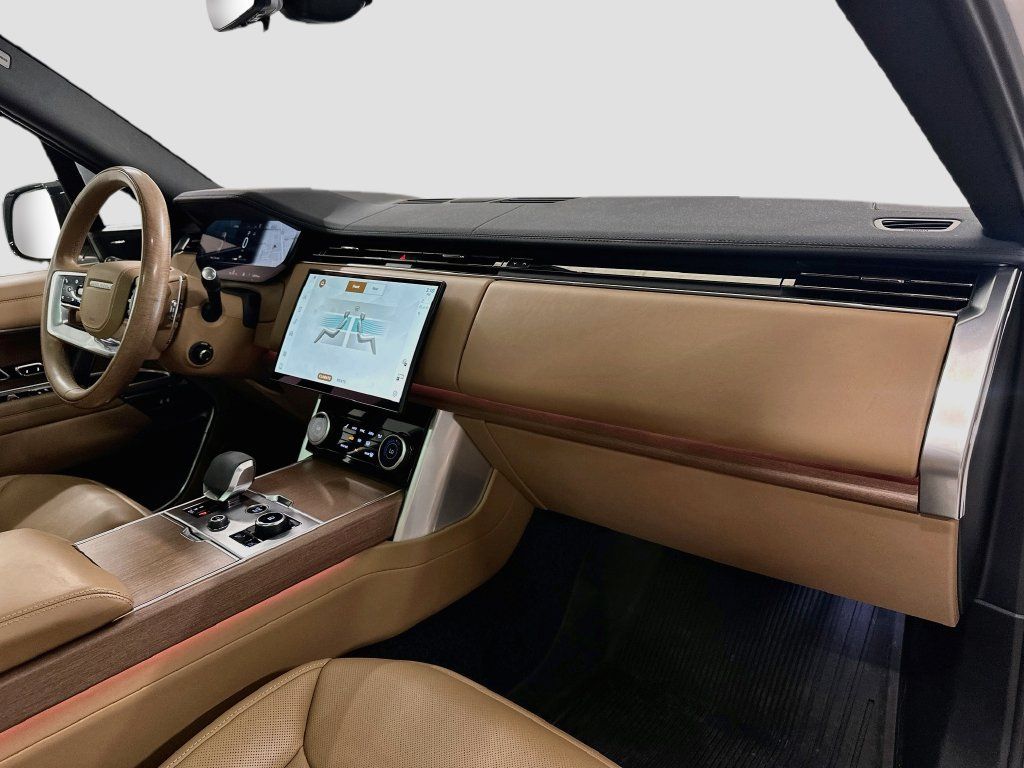 Used 2023 Land Rover Range Rover SE AWD/4WD image 30
