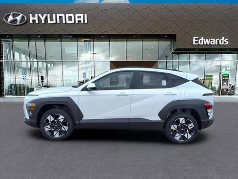 New 2025 Hyundai Kona SEL image 3