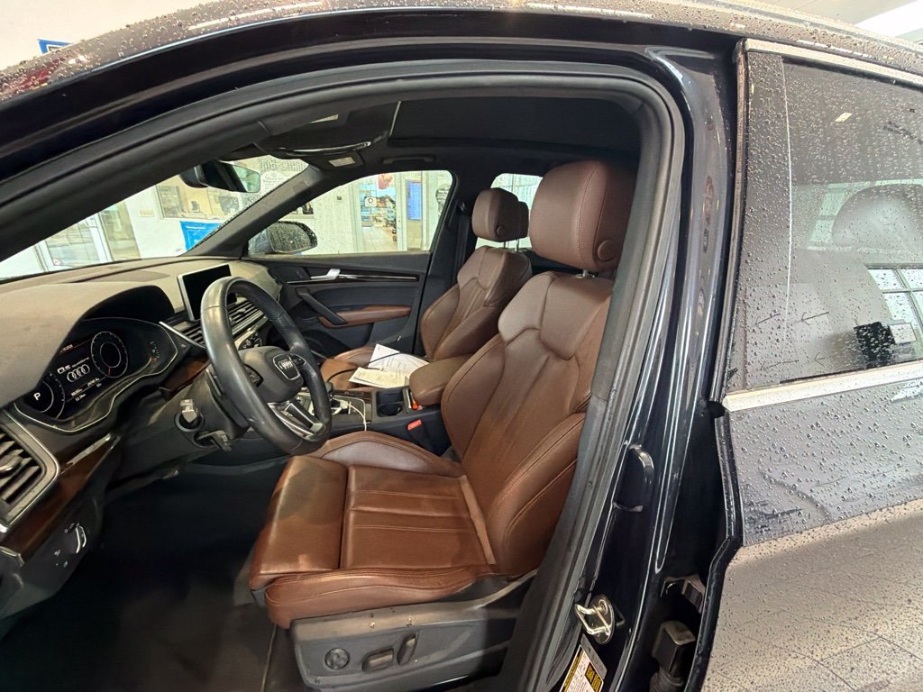 Used 2018 Audi Q5 2.0T Premium Plus w/ Premium Plus Package AWD/4WD image 19