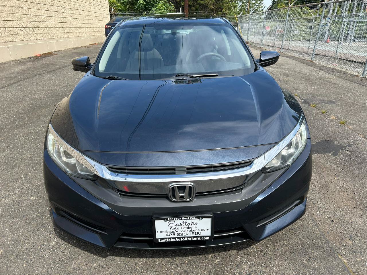 Used 2017 Honda Civic EX image 2