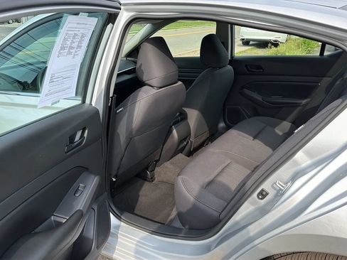 Used 2024 Nissan Altima 2.5 S FWD image 27