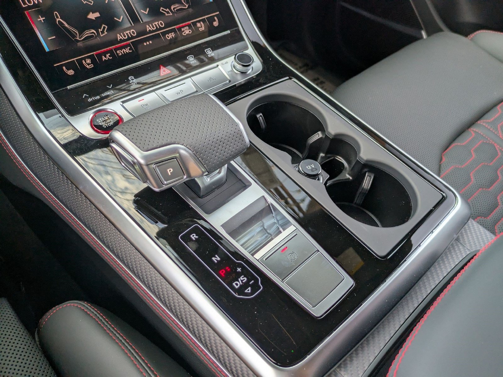 New 2026 Audi RS Q8 performance AWD/4WD image 7