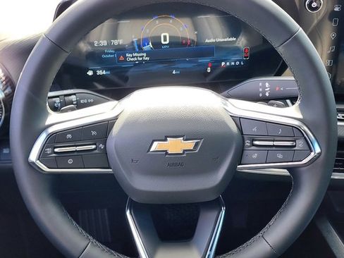 New 2026 Chevrolet Equinox LT w/ Convenience Package II image 12