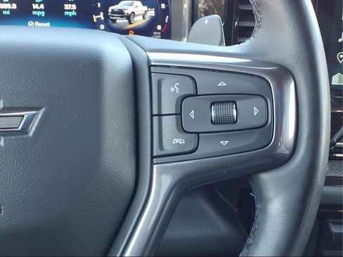Used 2023 Chevrolet Silverado 1500 ZR2 w/ Technology Package image 27