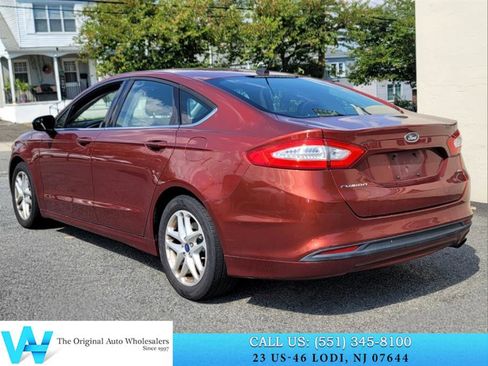 Used 2014 Ford Fusion SE image 4
