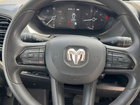 Used 2025 RAM ProMaster 2500 w/ Convenience Group FWD image 23