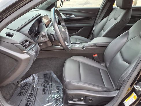 Used 2023 Cadillac CT4 Luxury w/ Sun And Sound Package image 19
