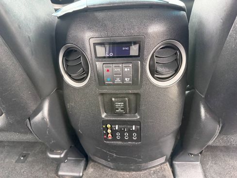 Used 2011 Honda Pilot EX-L image 36
