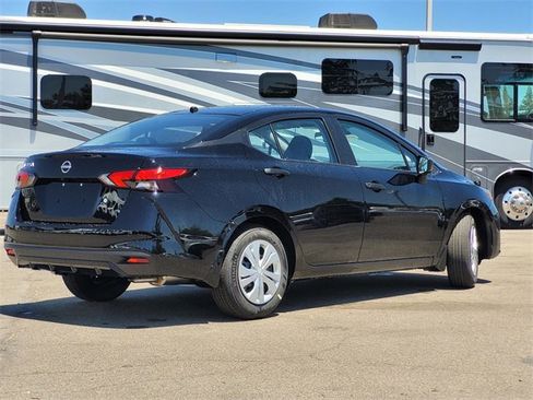 New 2025 Nissan Versa S w/ Trunk Package image 4