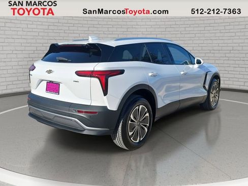 Used 2024 Chevrolet Blazer EV LT image 5