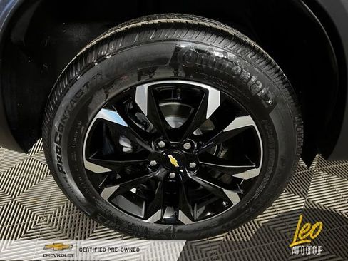 Used 2023 Chevrolet TrailBlazer LT AWD/4WD image 17