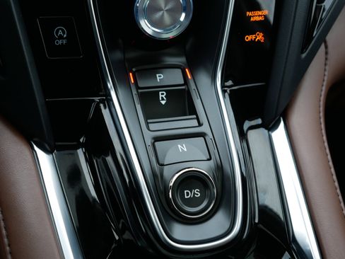 Used 2024 Acura RDX SH-AWD w/ Technology Package image 24