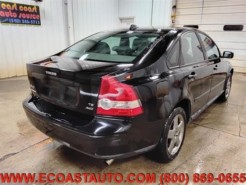Used 2005 Volvo S40 T5 image 3