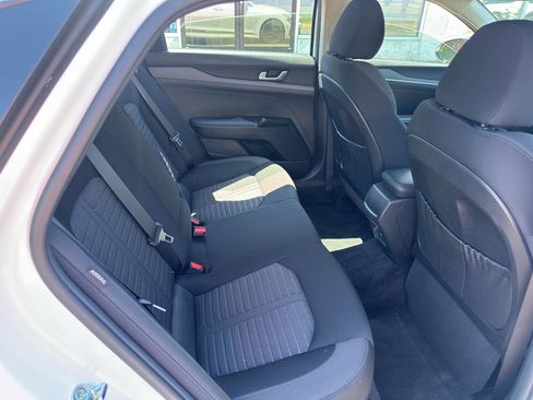 Used 2025 Kia K5 LXS image 13