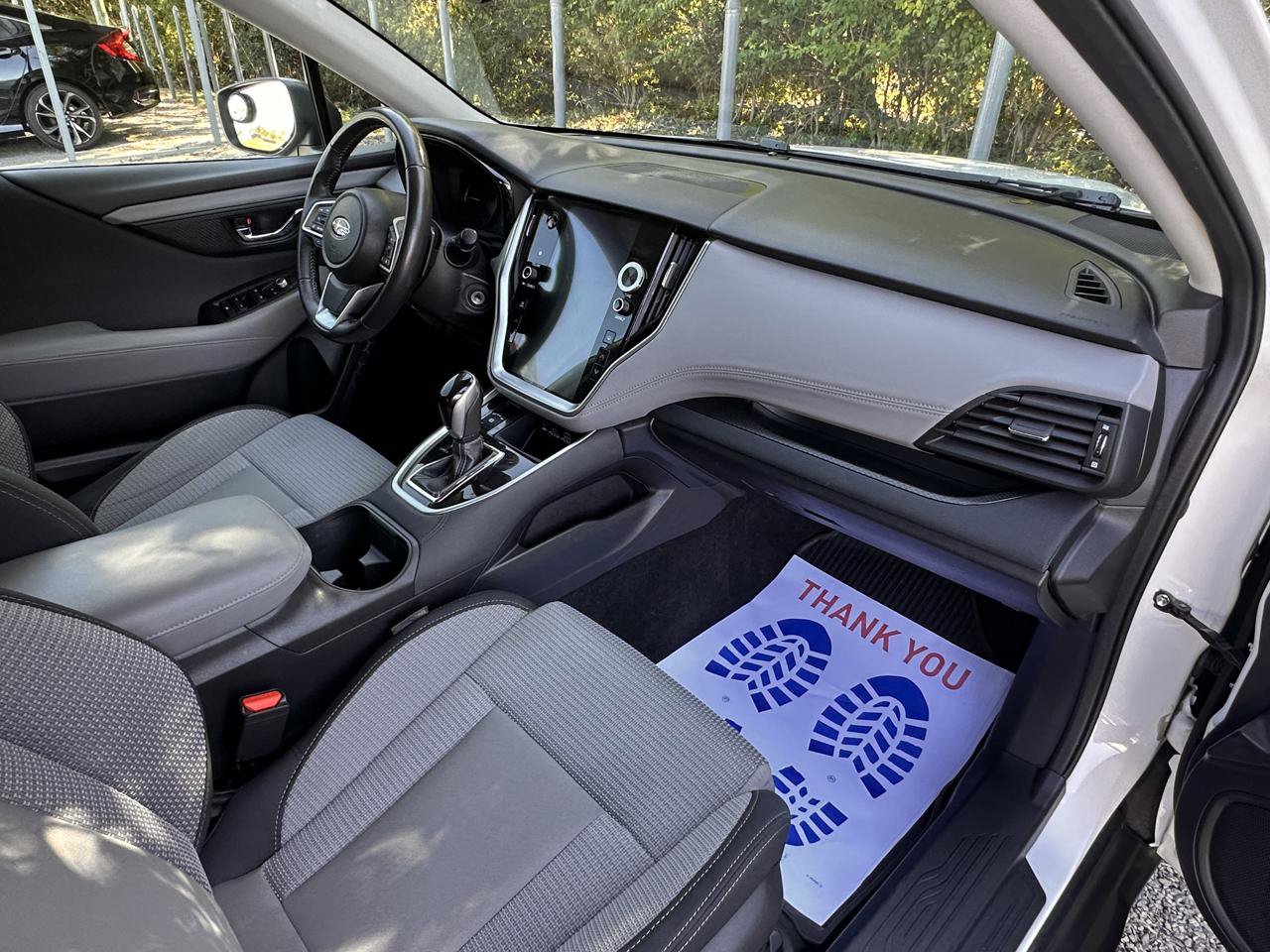 Used 2024 Subaru Outback Premium AWD/4WD image 32