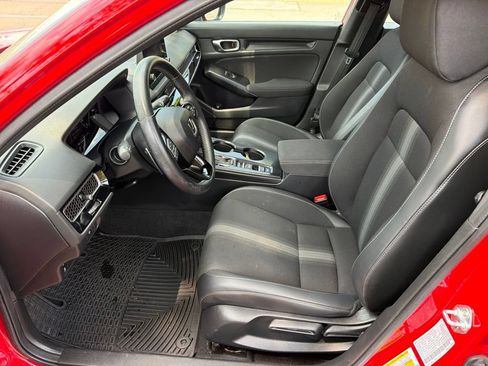 Used 2023 Honda Civic Sport image 19