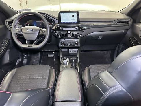 Certified 2025 Ford Escape ST-Line AWD/4WD image 29