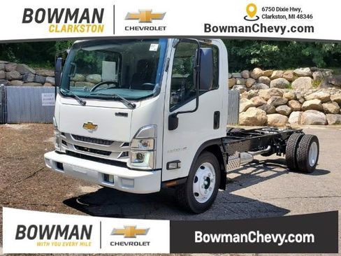 New 2025 Chevrolet Low Cab Forward image 1