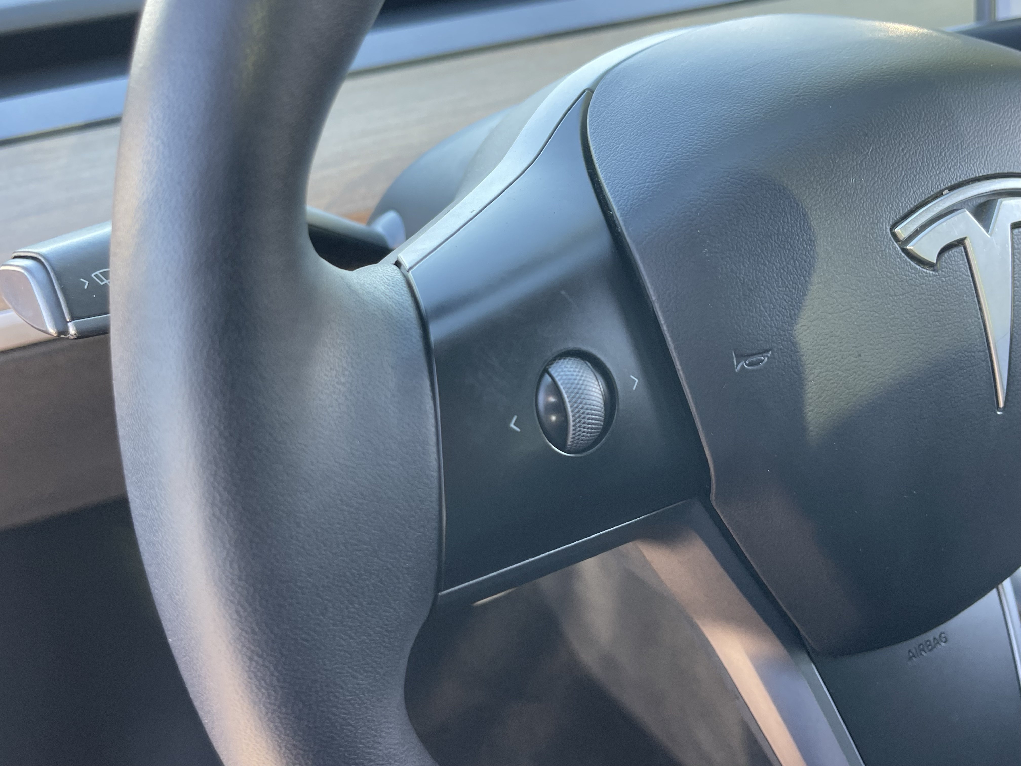 Used 2023 Tesla Model Y Performance AWD/4WD image 25