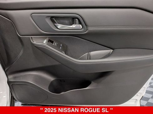 Certified 2025 Nissan Rogue SL w/ SL Premium Package AWD/4WD image 35