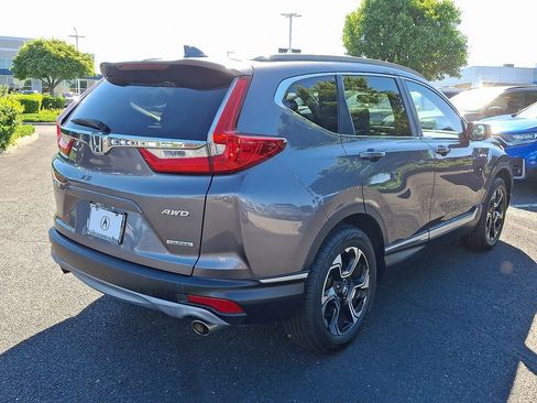 Used 2018 Honda CR-V Touring image 6