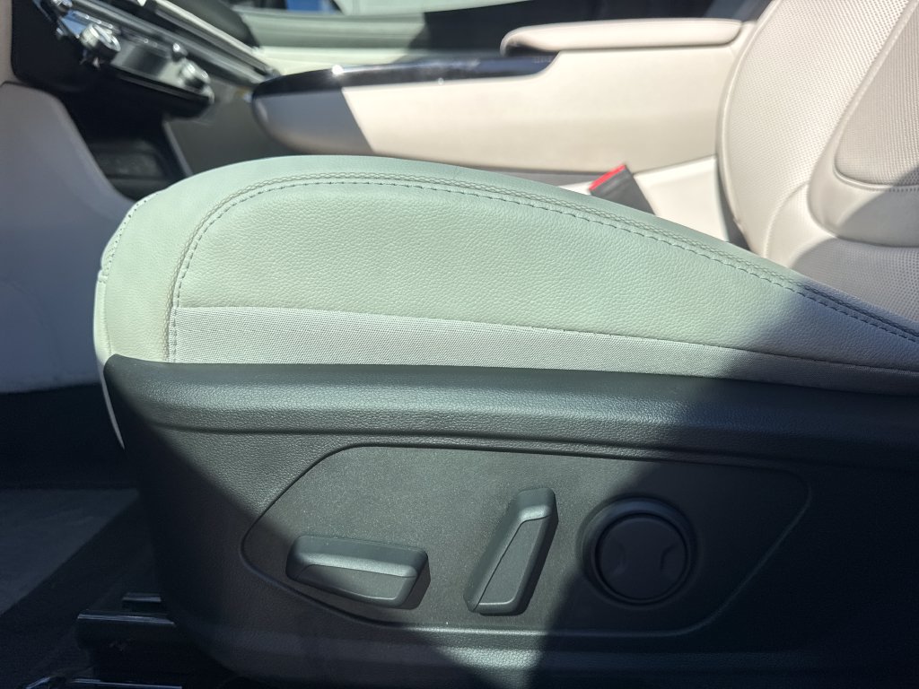 New 2026 Hyundai Tucson Limited AWD/4WD image 12