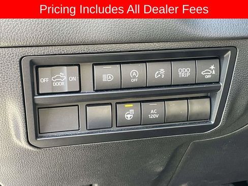 Used 2022 Toyota Tundra Limited AWD/4WD image 20